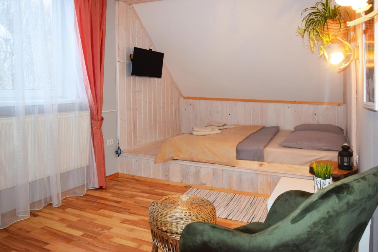 Sadyba Anastasia Slavske Exterior photo